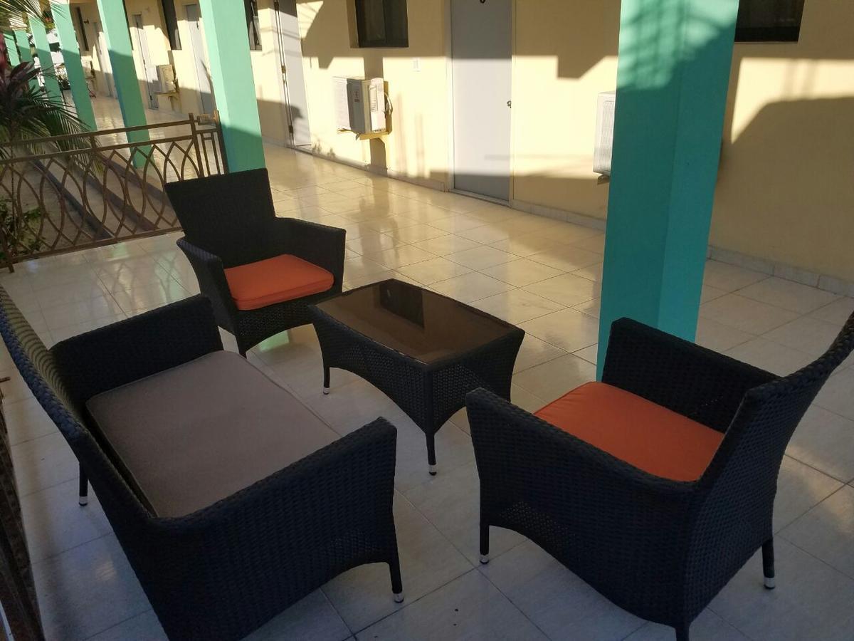 Auberge Pont-Gaudin Gonaives 외부 사진